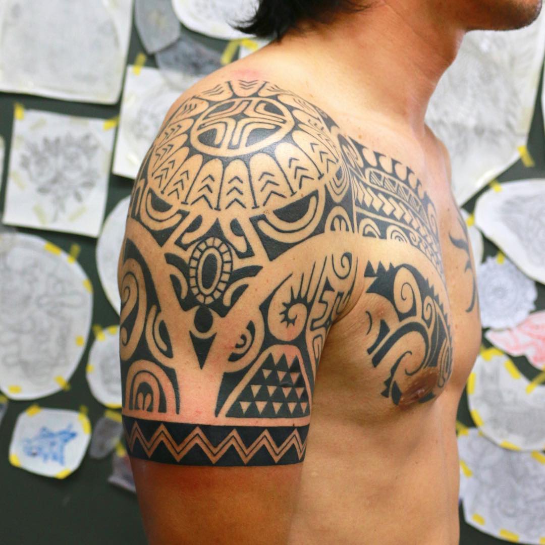 tatuaż tribal