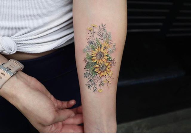 tatuaż słonecznik
